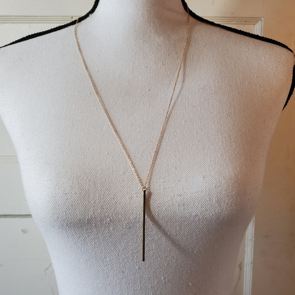 Gold Bar Pendant Necklace {NEW!}